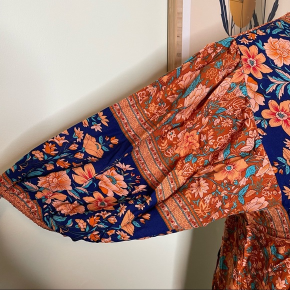 💥Only 1 Left! Rust Orange and Navy Peasant Dress - Picture 4 of 4